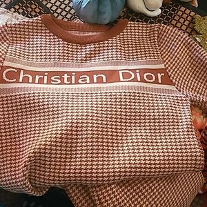 Shirt and pants cd
